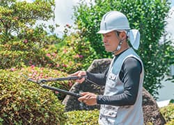 国家資格・専門資格を持つ職人が施工